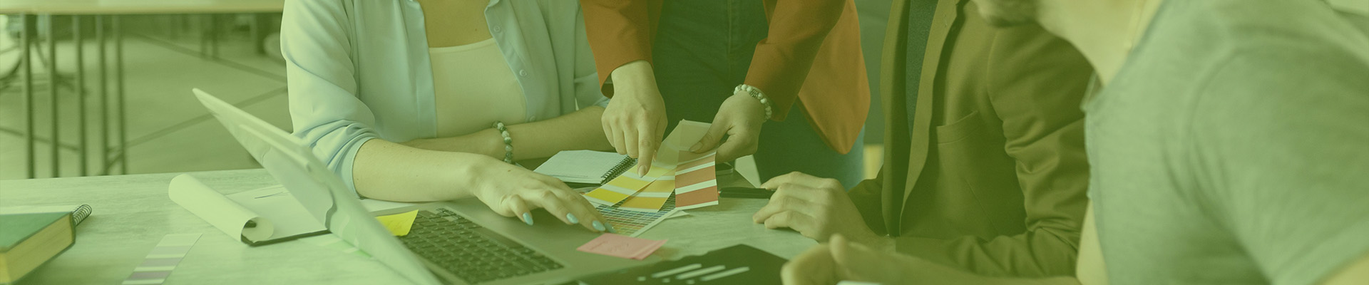 Curso Técnico em Marketing e Comunicação